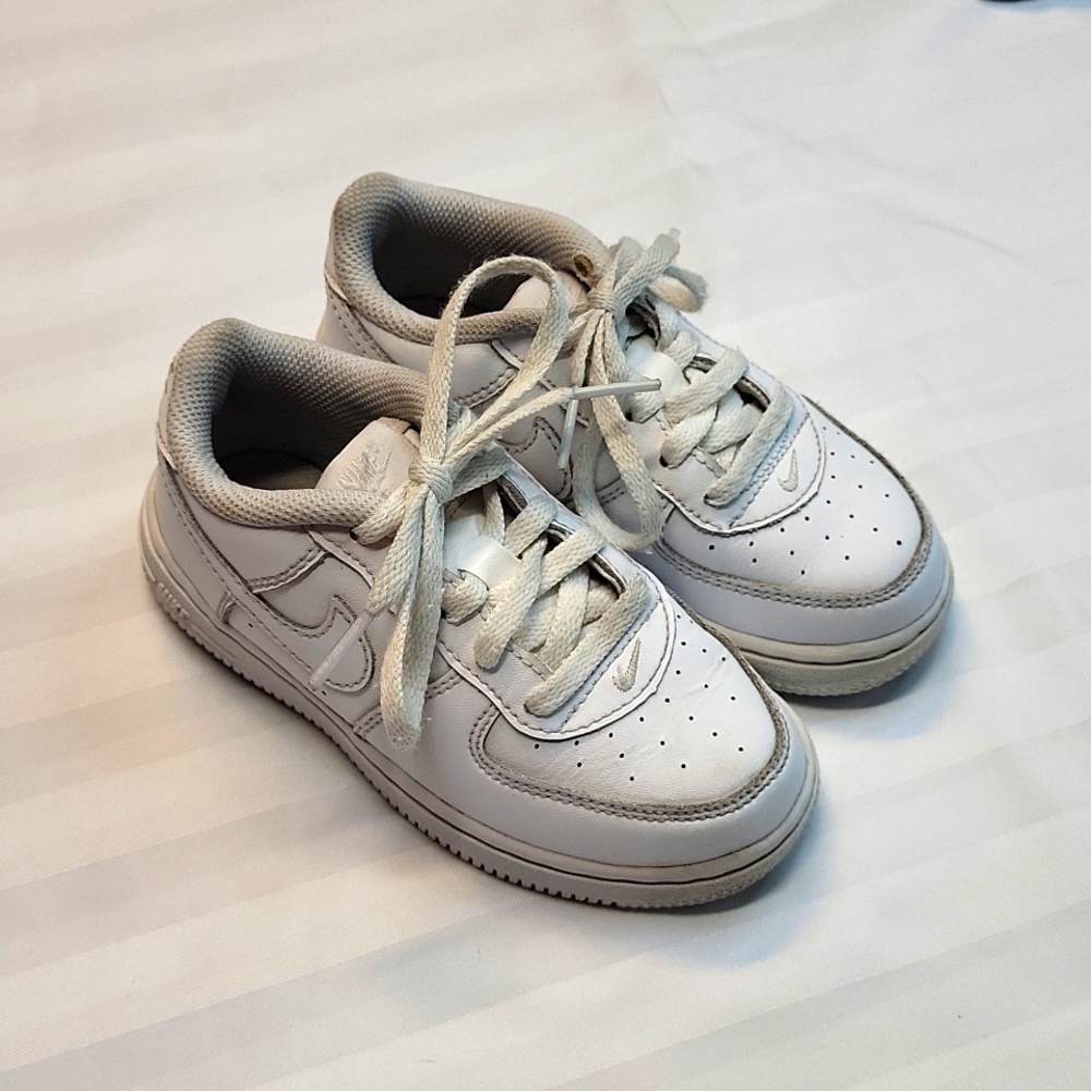 Nike Air Force 1 Low